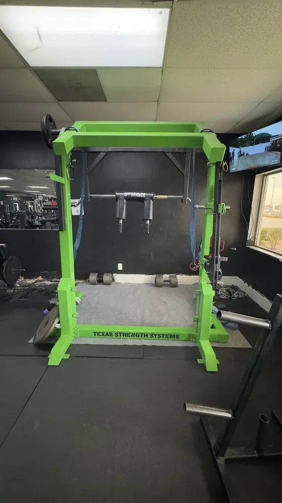 A power rack at Momentum Fitness